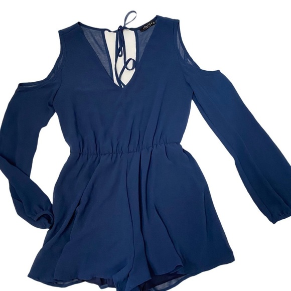 Final Touch Sheer Cold Shoulder Romper Sz Small - Picture 5 of 6